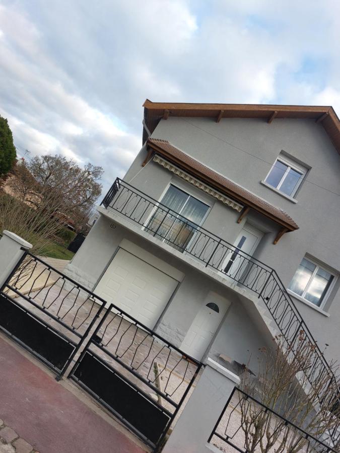 Famille House 202 Lägenhet Chalon-sur-Saône Exteriör bild